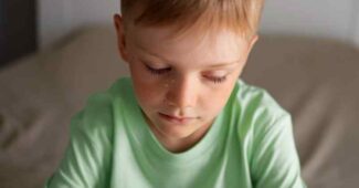 Staphylocoque doré chez l’enfant : les symptômes qui doivent alerter les parents