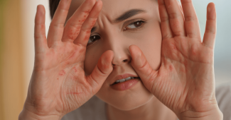 Quelles sont les causes des démangeaisons des mains et comment les soulager rapidement ?