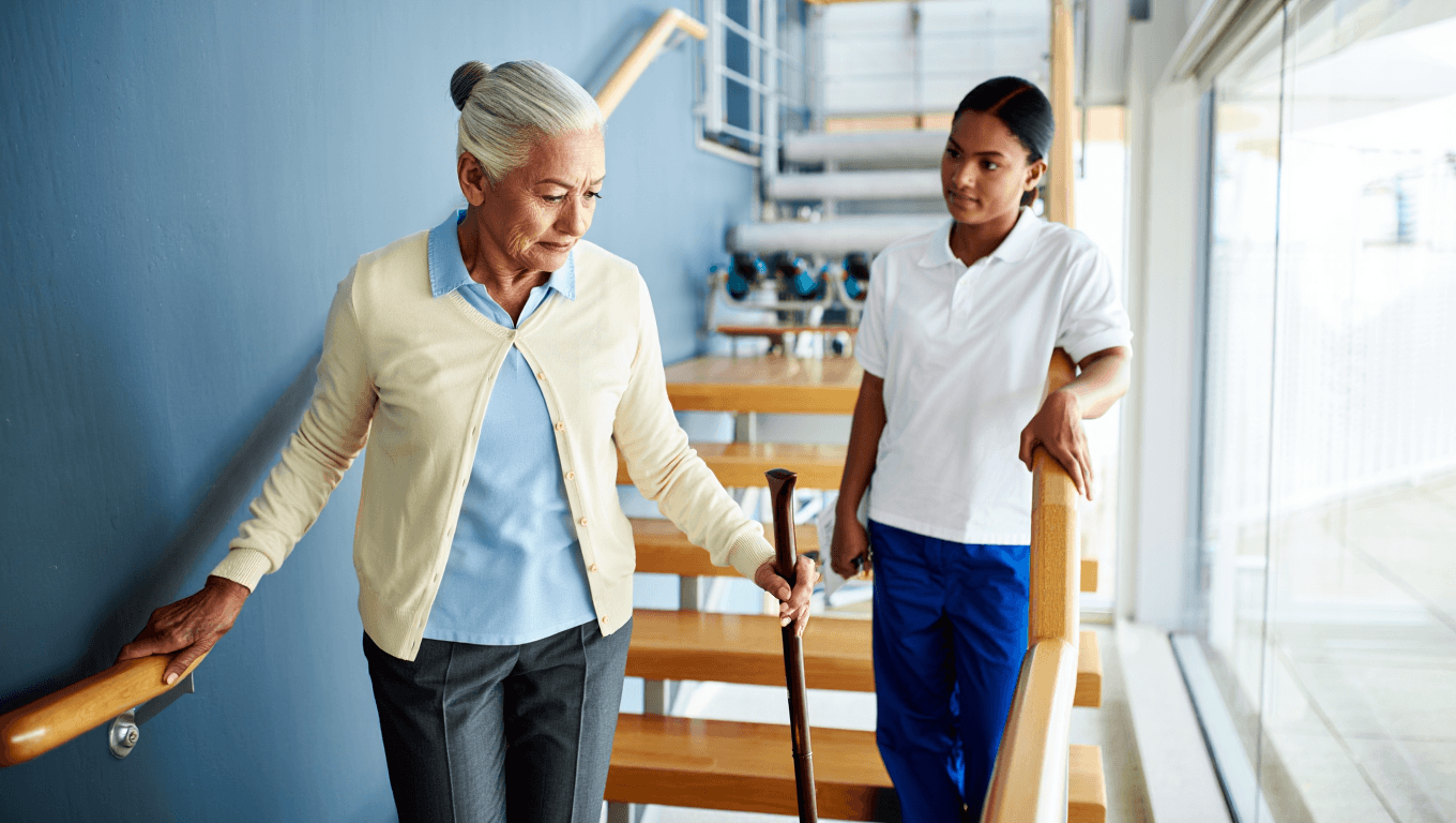 La kinésithérapie diminue de 50% le risque de chutes chez les seniors