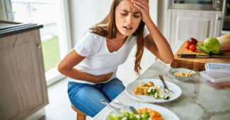 Ballonnements : causes et solutions naturelles contre les douleurs du ventre