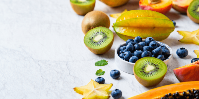 Liste des fruits à index glycémique bas : tableau complet et conseils pratiques