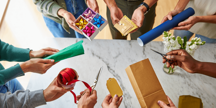 Emballage de cadeaux : Astuces Pro pour des présents parfaits