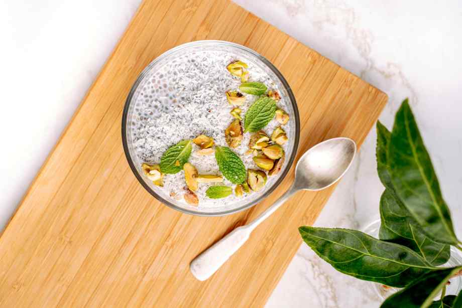 Intégrer les graines de chia dans vos repas quotidiens contre la constipation-IFSS