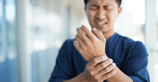 Douleur au poignet : que faire ?
