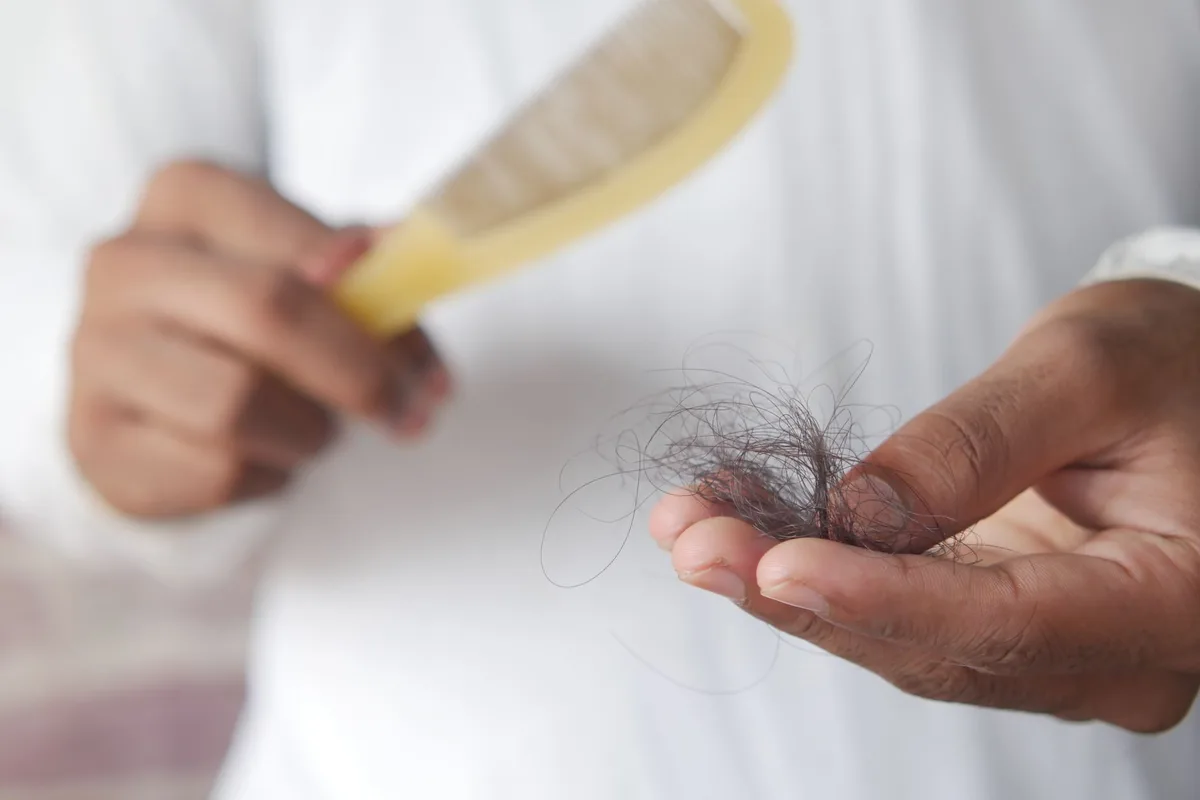 Traitement de la chute de cheveux et santé du cuir chevelu